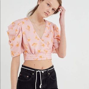 NWT Urban Outfitters Keepsake The Label Floral Pink Puff sleeve crop top